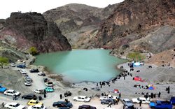 دریاچه مارمیشو یکی از زیباترین جاذبه های طبیعی ارومیه است