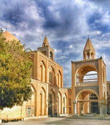 کلیسای وانک از جذاب ترین دیدنی های اصفهان به شمار می رود