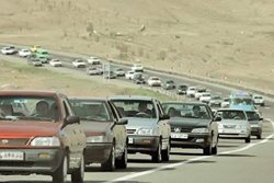 مسافران نوروزی در محورهای مواصلاتی طولانی با رعایت کامل قوانین و مقررات مسافرت را ادامه دهند