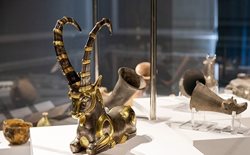 پیشنهاد رئیس فرهنگستان هنر درباره طرح استفاده بهینه از اشیای باستانی و گنج ها