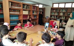 برنامه قصه خوانی برای کودکان در موزه آبگینه برگزار شد