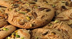 تاکید بر لزوم حفظ اصالت و استاندارد پخت شیرینی قرابیه تبریز