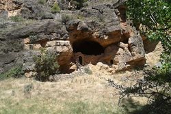 غار یاغی لوکا یکی از بهترین جاذبه های طبیعی رامسر است