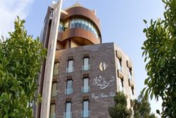 هتل رویال شیراز؛ اقامتگاهی راحت و امن در شهر عشاق