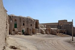 قلعه قورتان یکی از بناهای تاریخی استان اصفهان به شمار می رود