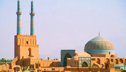 مساجد یزد گنجینه های معماری و تاریخ و فرهنگ هستند