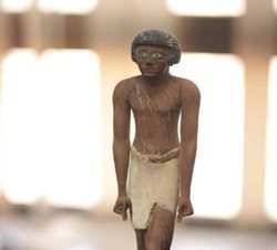 مقامات بلژیک دو مجسمه باستانی قاچاق شده را به مصر بازگرداندند