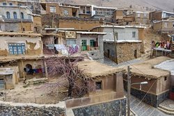 روستای حیدره قاضی خانی یکی از روستاهای زیبای استان همدان است