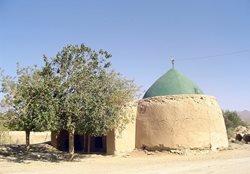 بقعه امامزاده شاهور یکی از جاذبه های مذهبی استان مرکزی است