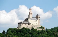قلعه مارکزبورگ یکی از جاذبه های گردشگری آلمان به شمار می رود