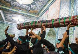 آیین سنتی مذهبی قالیشویان مشهد اردهال در ضمیمه تقویم خورشیدی درج می شود