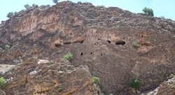 غار کوگان یکی از جاذبه های دیدنی استان لرستان به شمار می رود