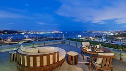 سنت ریجس یکی از مشهورترین هتل های استانبول است