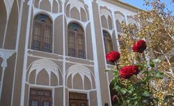 باغ مدرسی یکی از اماکن دیدنی استان یزد است