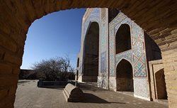آرامگاه ابوبکر تایبادی یکی از آثار باقیمانده دوره تیموریان است