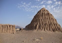 یخچال بیارجمند یکی از جاهای دیدنی استان سمنان به شمار می رود