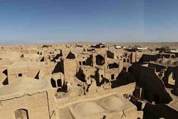 روستای مورچه خورت اصفهان ظرفیت تبدیل شدن به روستای هدف گردشگری را دارد
