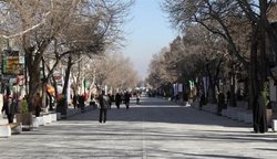 پروژه پیاده راه سازی خیابان اکباتان همدان بعد از اجرا مشکلات زیادی را ایجاد کرد