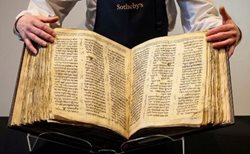 ساتبیز قدیمی ترین و کامل ترین کتاب مقدس عبری جهان را به فروش خواهد گذاشت