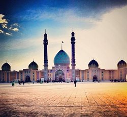 راهنمای سفر به شهر قم؛ شهری مذهبی و تاریخی در ایران