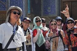 چین صدور مجوز سفرهای گردشگری گروهی برای شهروندانش را به 40 کشور از جمله ایران از سر گرفت