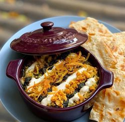 کشک کدو یکی از غذاهای محلی استان کرمان به شمار می رود