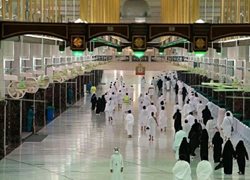 عربستان از شمار زائران داخلی و خارجی حج عمره در دوره کنونی پرده برداشت