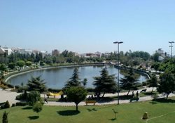 پارک نوشیروانی یکی از تفریحگاه های بابل به شمار می رود