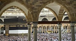 هدف عربستان جذب سالانه 30 میلیون گردشگر مذهبی است