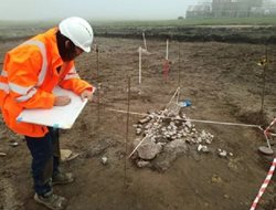 کشف بقایای یک گورستان در محل ساخت محوطه پرتاب موشک در بریتانیا