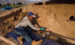 کشف بقایای یک دیوار باستانی 4 هزار ساله در کشور پرو
