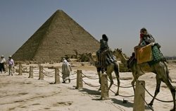 شمار گردشگران خارجی مصر طی دو سال گذشته به 15 میلیون نفر رسیده است