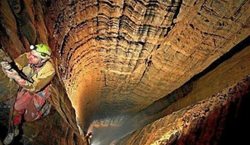 دیدنی های غار کروبرا؛ مخوف ترین غار با بیشترین عمق در جهان