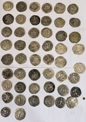 در جریان طرح یک دعوای حقوقی در شهرستان ممسنی 50 سکه دوره ساسانی کشف شد