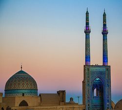 نگاهی به مسجد جامع شهر یزد و بخش های مختلف آن