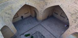 کاروانسرای نیستانک یکی از جاذبه های گردشگری استان اصفهان است