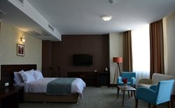 رئیس جامعه حرفه ای هتلداران ایران از افزایش نرخ هتلها در سراسر کشور خبر داد