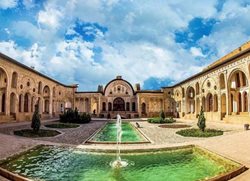 نگاهی به ابعاد مختلف معماری خانه های تاریخی اصفهان