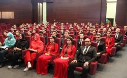 همایش مشترک بانوان هنرمند ایران و ترکمنستان در عشق آباد برگزار شد