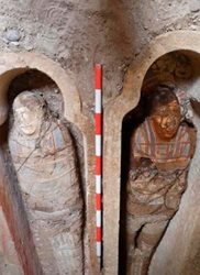 مومیایی های رنگین در گورستانی در مصر کشف شدند