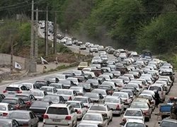 ترافیک پرحجم جاده های مازندران را قفل کرد