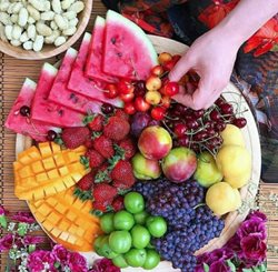 آشنایی با تعدادی از خوشمزه ترین میوه های تابستانی