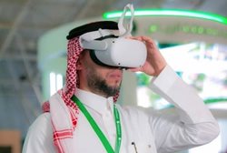 عربستان نسخه پیشرفته ای از عینک مجازی را برای حج مورد استفاده قرار می دهد