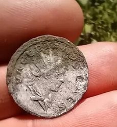 کشف سکه ای تاریخی که چهره امپراتور رومی را به تصویر می کشد