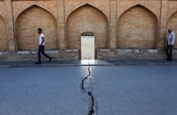 نجات اصفهان از بحران فرونشست نیازمند تصمیمات قاطع و شجاعانه است