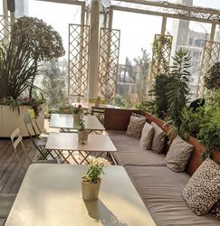 کافه تجریش 1404: بهترین کافه های دنج تجریش با فضای باز و دسترسی به بازار شمرون