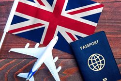 راهنمای جامع و به روز انواع ویزای انگلستان 2025: انواع + هزینه ها + مدارک لازم