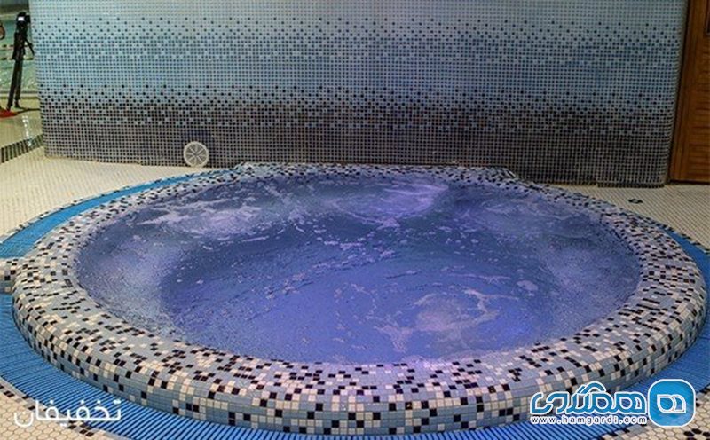40% تخفیف سانس تفریحی و صبحگاهی استخر و سونای پرسپولیس ویژه آقایان
