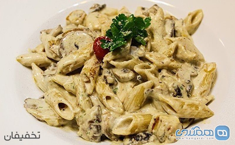 تخفیف ویژه عید: لازانیا پپرونی در رستوران ایتالیایی رامادا