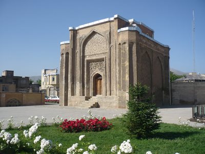 تور-زمینی-همدان-95-71872